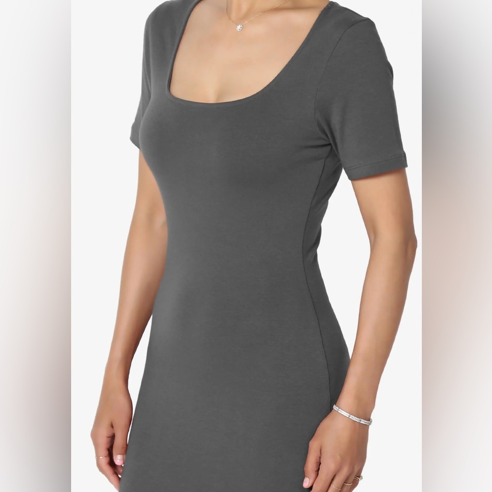 Forever 21 Charcoal Short Sleeve Dress